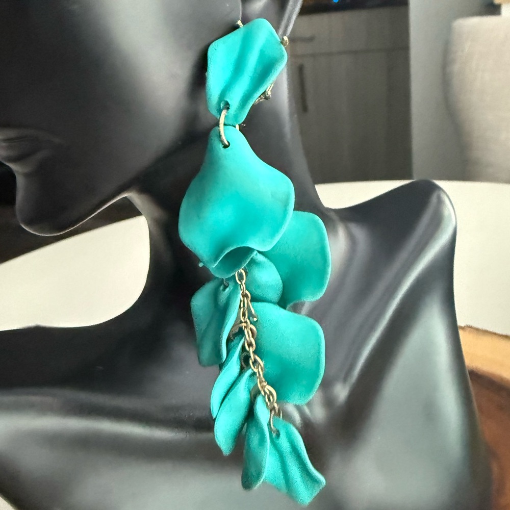 Chic Aqua Petal Drop Earrings